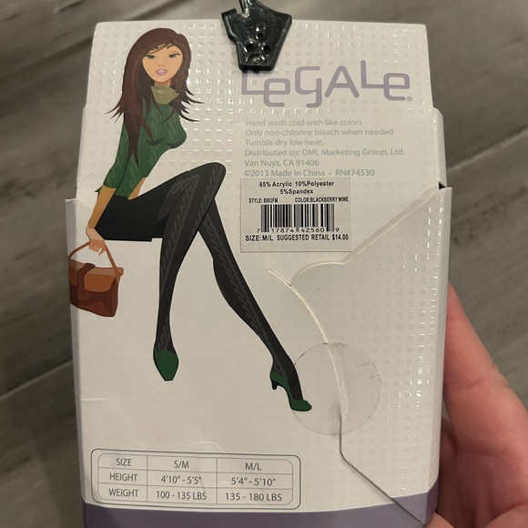 [NWT] Legale Sweater Tight, Size M/L, Blackberry Wine - Picture 2 of 2